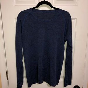 Long sleeve Lululemon top